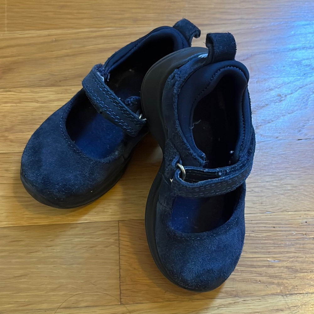 Lands’ End blue suede Mary Janes